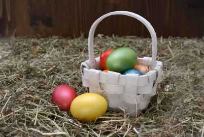 basket colourful decoration easter